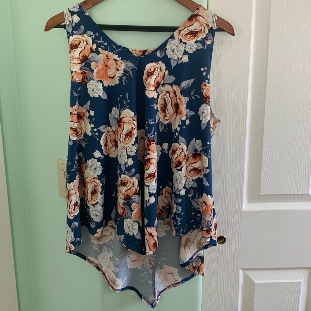 Floral print tank top blouse